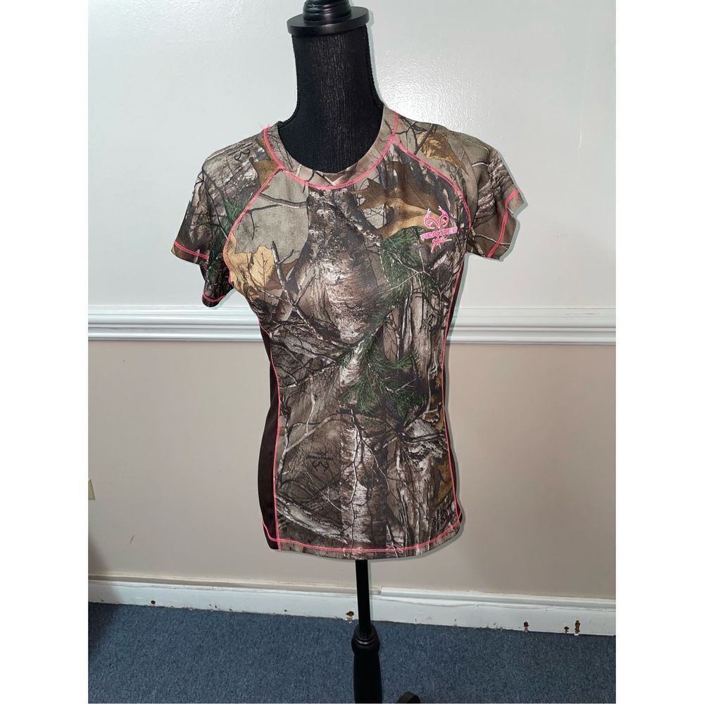Realtree Dri-More Tech Camo Short Sleeve Women’s Tee Size Small